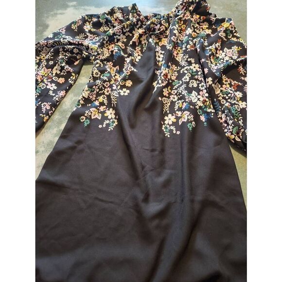 Boden Keira Shift Dress
Black, Posy Placement Front sz 8 - Picture 3 of 5